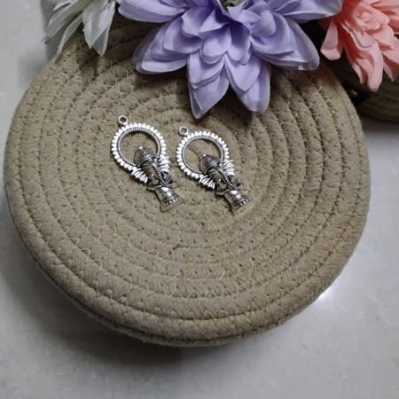 oxidised silver Ganesha pandent 1 pair.